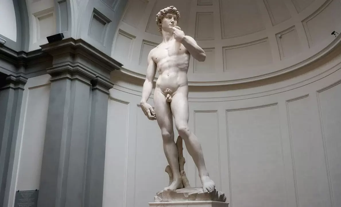 Naked man statue and penis enlargement